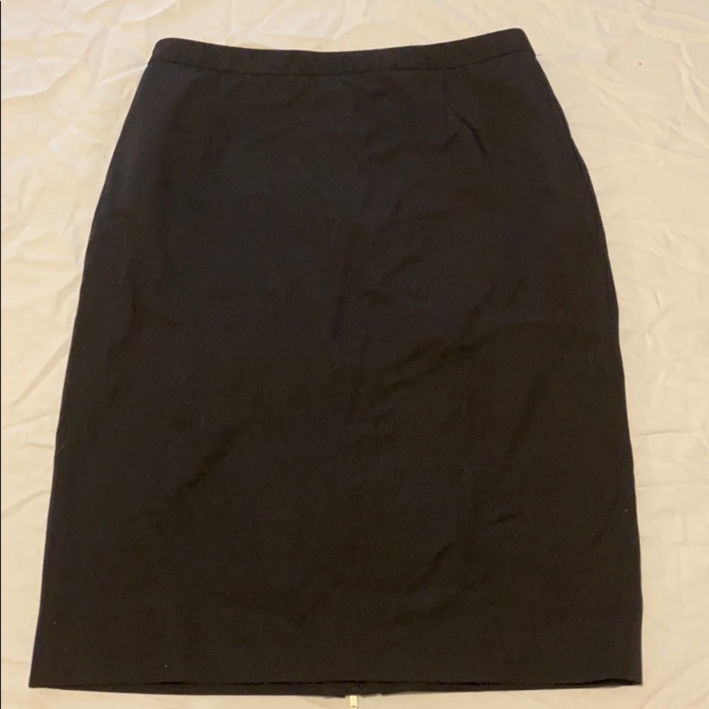 Isaac Mizrahi pencil skirt with zipper detail